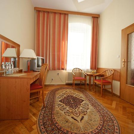 Hotel Zamkowy Słupsk Kültér fotó