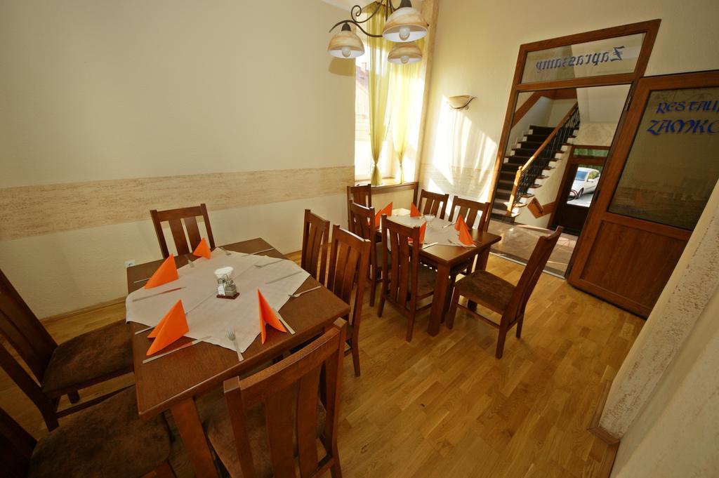 Hotel Zamkowy Słupsk Kültér fotó