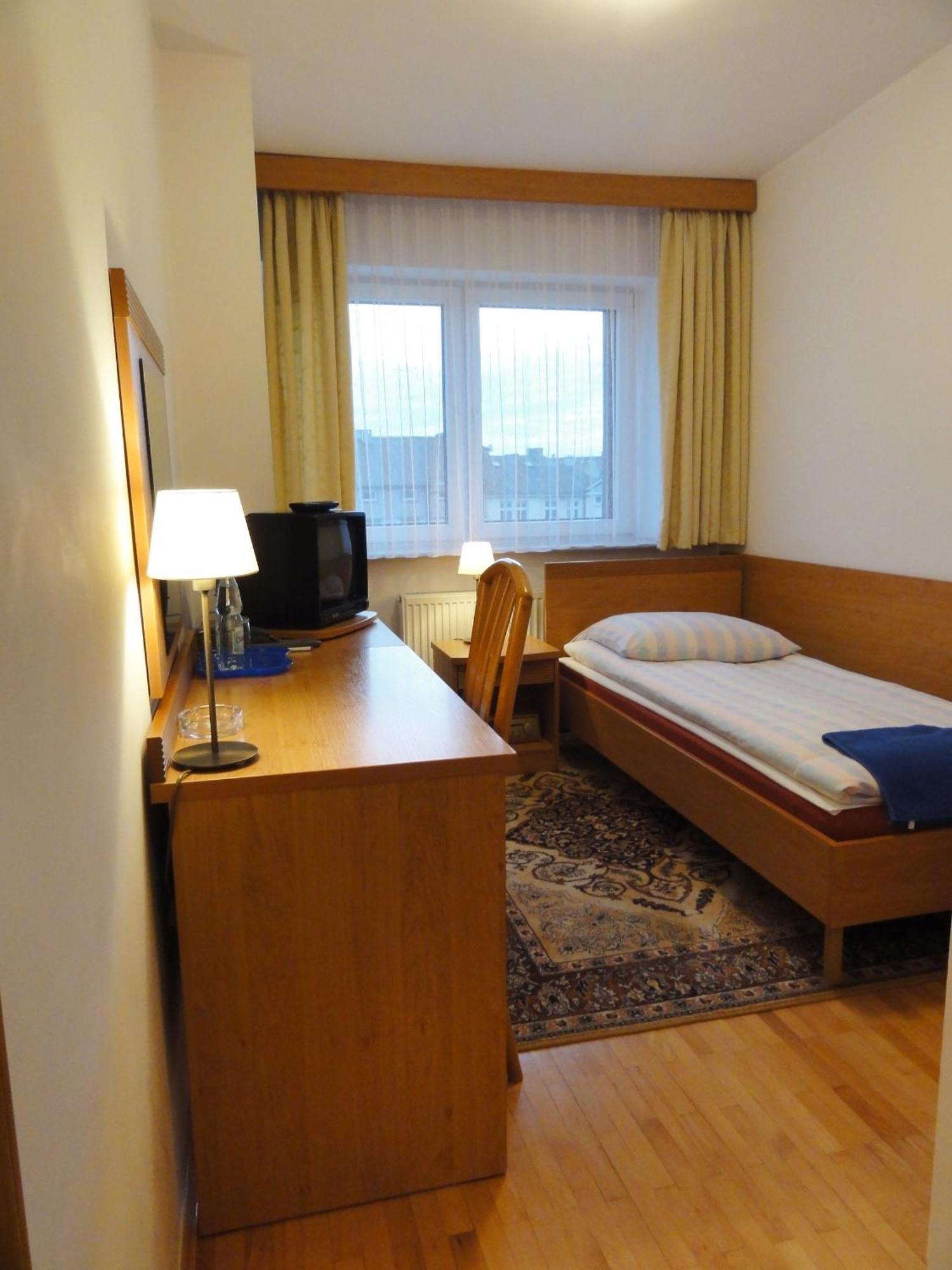 Hotel Zamkowy Słupsk Kültér fotó