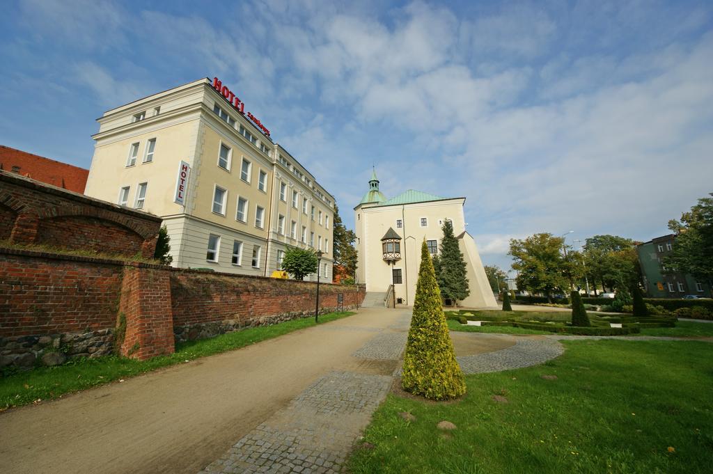 Hotel Zamkowy Słupsk Kültér fotó